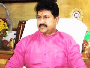 MP Mohan Delkar found dead in Hotel