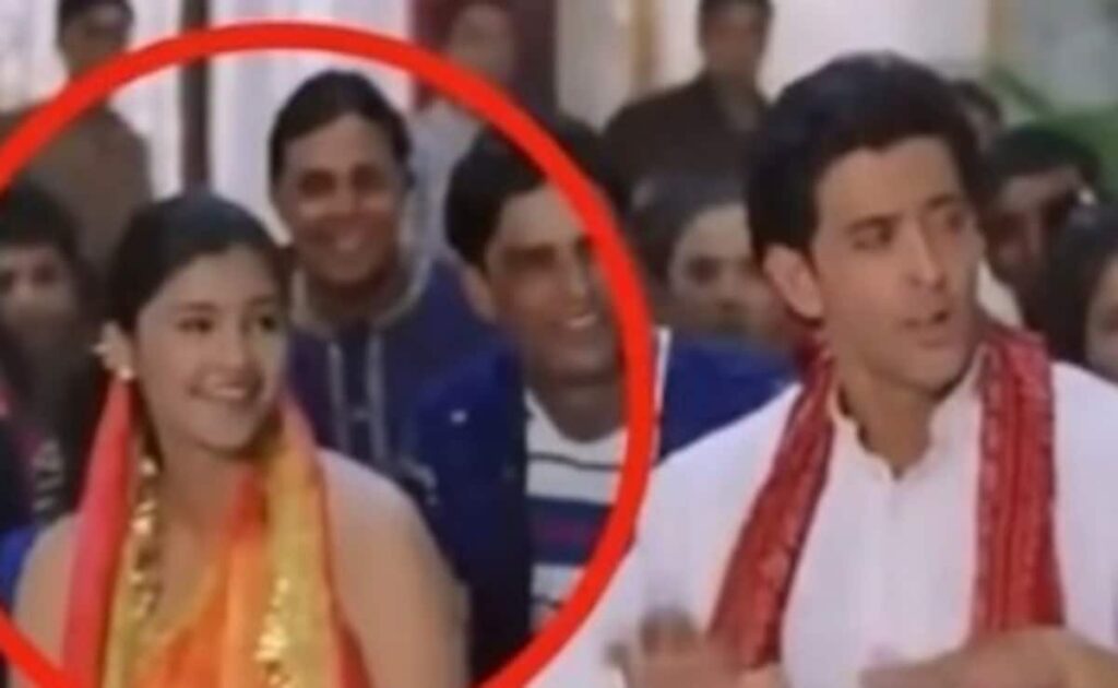 ऋतिक रोशन के साथ बैकग्राउंड में डांस कर रही इस सिंपल लड़की को बॉलीवुड में मिला बड़ा ब्रेक...इस टॉप एक्ट्रेस को पहचाना क्या?