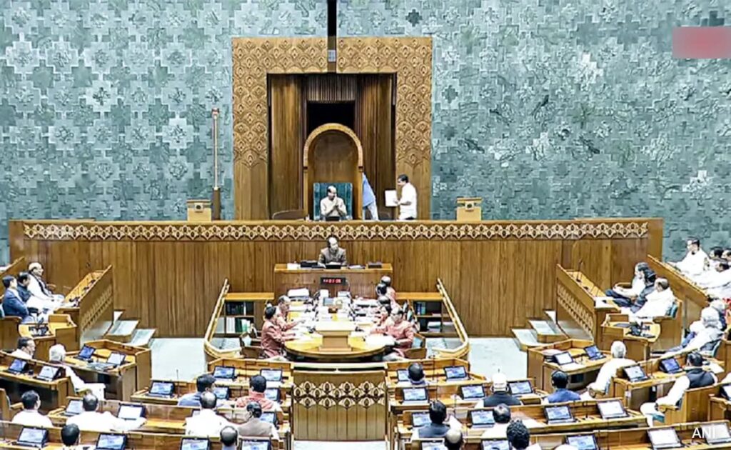 Parliament Session Live: संसद में किसानों के मुद्दे पर हंगामे के आसार, लोकसभा में भारत चीन संबंधों में बयान देंगे विदेशमंत्री