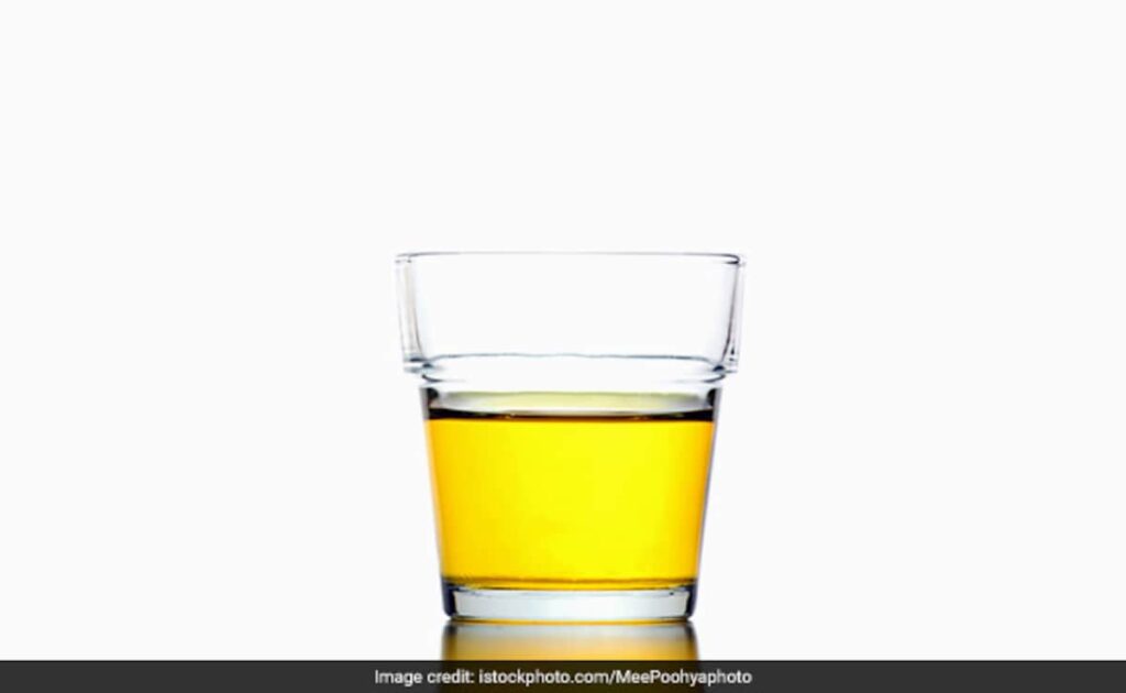 रात को गुनगुने पानी में धनिया और मेथी के बीजों का पाउडर मिलाकर पिएं, मिलेंगे ये 5 कमाल के फायदे