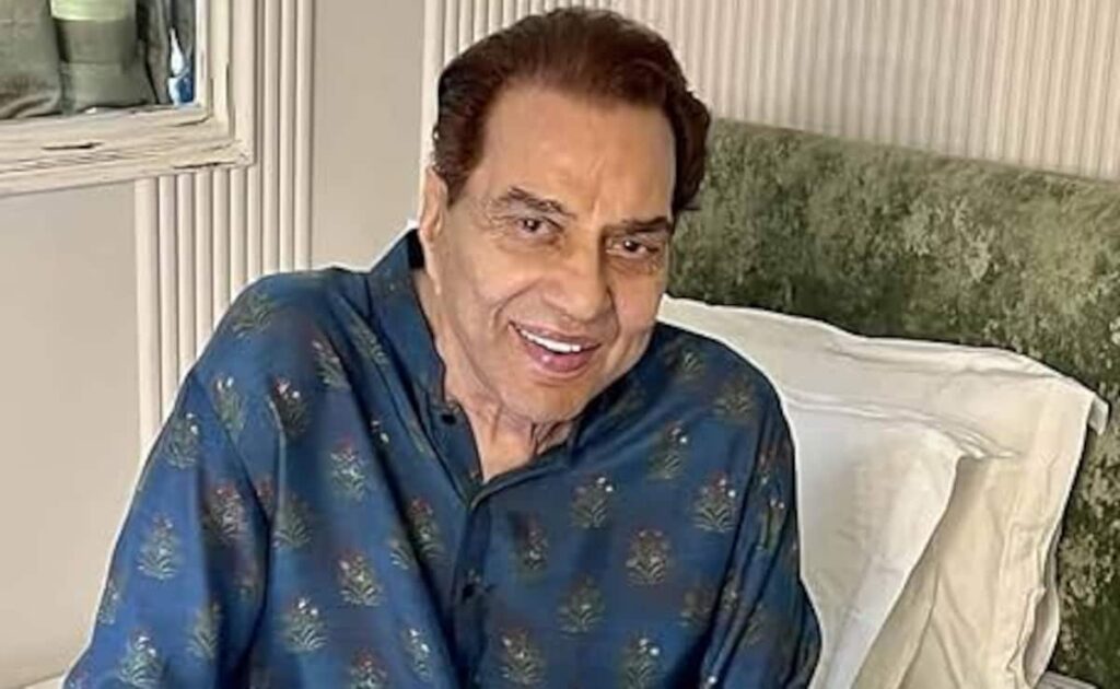 यंग धर्मेंद्र का ब्लैक एंड वाइड जमाने के दौर का वीडियो देखा है, धरम पाजी का फनी अंदाज देख छूटेगी हंसी तो फैंस कहेंगे इसे कहते हैं चार्म