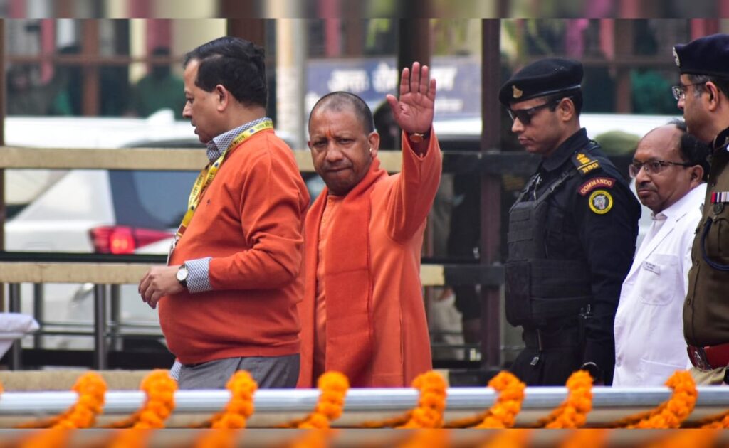 "बेफिक्र रहें, हम हैं", Cm योगी ने महाकुंभ को Global बना दिया