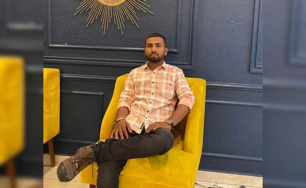 हैलो बाबू, मैं मरने जा रहा हूं... : गर्लफ्रेंड को वीडियो कॉल कर फंदे से झूल गया युवक, जानिए पूरा ममला