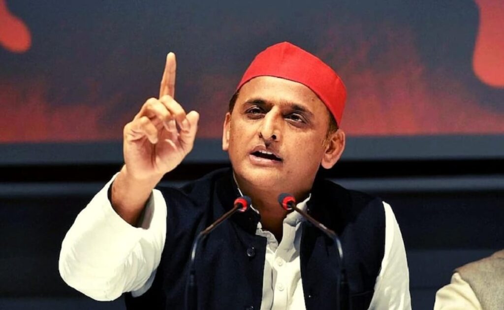 महाकुंभ, मिल्कीपुर और मनीष अग्रवाल... जानें अखिलेश यादव का ट्रिपल M वाला अटैक
