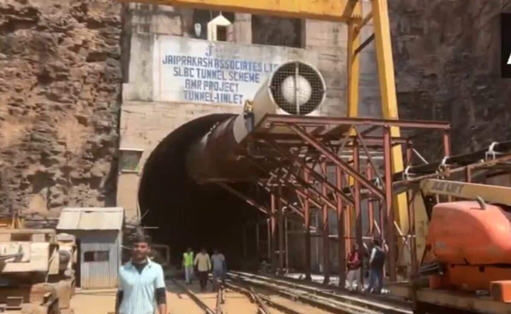 तेलंगाना सुरंग हादसा: चार लोगों का पता लगाया गया, बचने की उम्मीद अभी भी बाकी