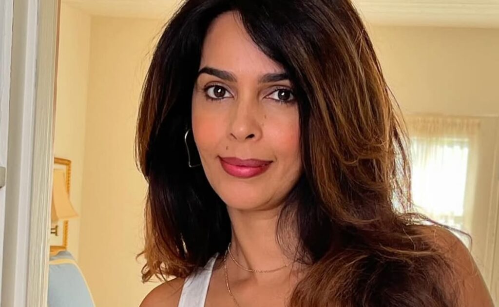 मल्लिका शेरावत की छोटे पर्दे पर वापसी, जानें किस शो में ग्लैमर का तड़का लगाएंगी ये एक्ट्रेस
