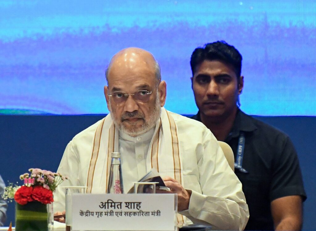 मणिपुर में सुरक्षा को लेकर अमित शाह ने की बैठक, जानिए गृहमंत्री का 8 मार्च वाला आदेश 
