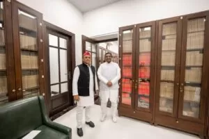 Dharam Singh Saini with Akhilesh Yadav